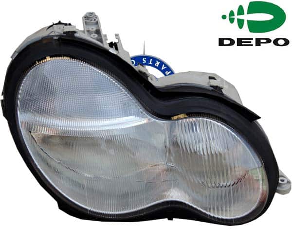 Right Side Headlamp for Mercedes C-Class W203 2001-2004 models, Part Number 2038200261