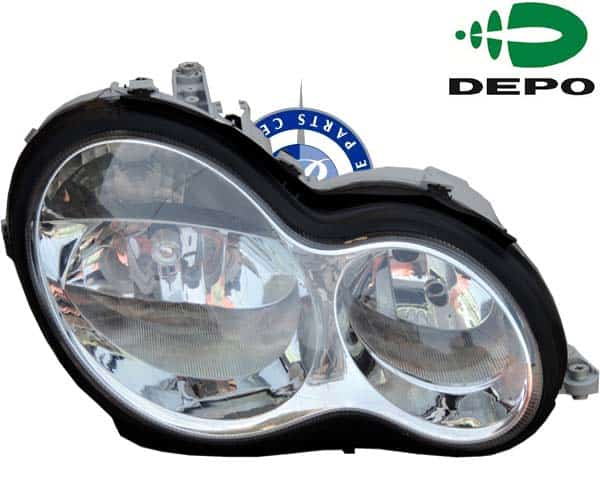 Right Side Headlamp for Mercedes C-Class W203 2005-2007 models, Part Number 2038203461