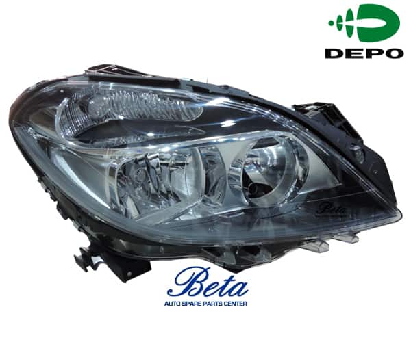 Right Side Headlamp Normal for Mercedes B-Class W246 2012-2014 models, Part Number 2468200261