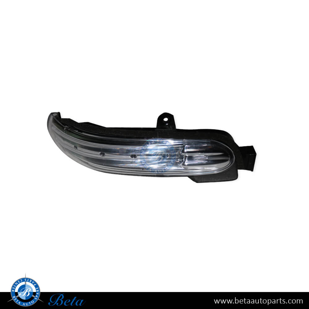 Right Side Mirror Blinker for Mercedes C-Class W203 2005-2007 models, Part Number 2038201621