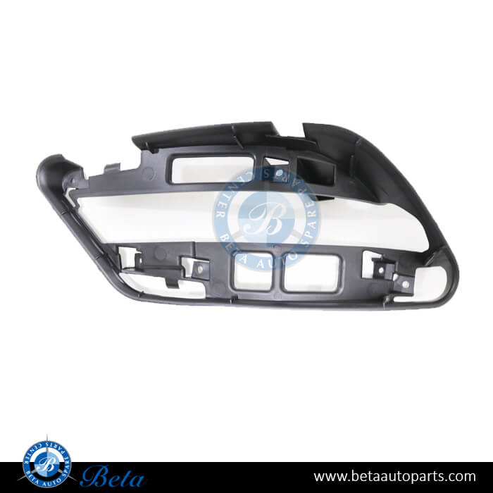 Left Side Fog Lamp Base AMG for Mercedes C-Class W204 2010-2011 models, Part Number 2048852814