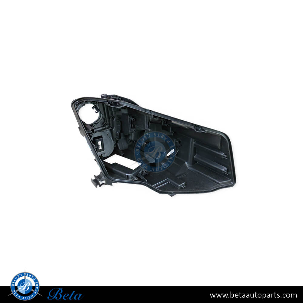 Right Side Headlamp Housing for Mercedes GLA-Class X156 2017-2019 models, Part Number 1569067600